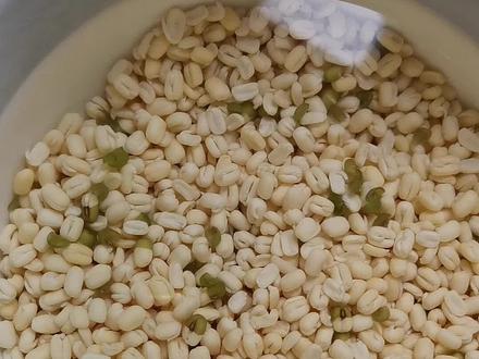 绿豆饼家常做法,很简单,喜欢吃的可以试一试