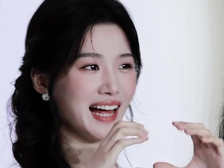 认真学习中 #卢昱晓#奈丝公主 #向全世界安利她 #向全世界安利甜妹 @卢昱晓