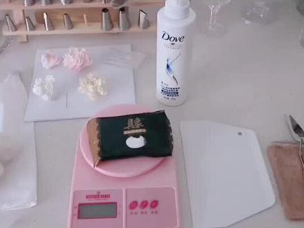 超好用的粘土裱花配方!不拉丝!无锯齿!!!#烘焙人的日常 #裱花 #裱花教程 #韩式裱花 #韩式裱花培训 #韩式裱花教程 #粘土花 #粘土裱花