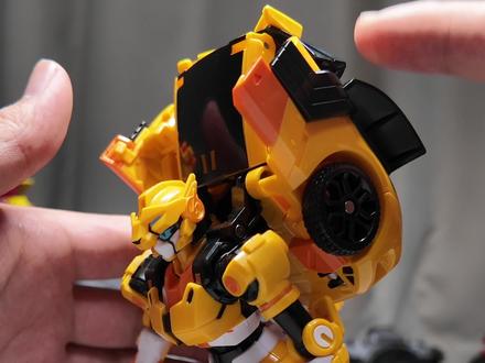 真棒啊这个炫卡!#炫卡斗士 #塔姬 #变形玩具 #变形金刚