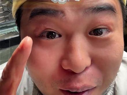 自从搬家到这个有鱼池的院子后,我的爱好又多了一个,那就是养鱼,以至于看到路边有一个鱼缸,都想给他搬回家,可惜大爷不识货,没把重要下半段收来,不然就是捡大漏了!!#鱼缸 #造景 #养鱼 #捡漏#vlog日常