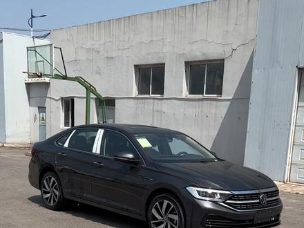 价格相差1.5W,速腾该选超越版还是卓越版#踏万途探新生 #521家年华 #我要上热门