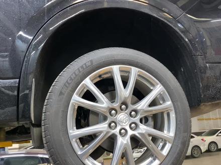 30w的昂科旗 底盘如何 来看看