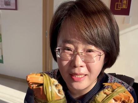 香迷糊了,我还是更爱吃公蟹,小伙伴们你们爱吃啥蟹 #盘锦河蟹 #河蟹做法 #盘锦美食 #村支书 #助农