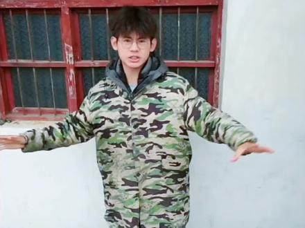 《0亿美元的豪宅》
当我用野兽先生的方式参观豪宅致敬@MrBeast #超能挑战赛 #dou斯卡2025 #剧星挖掘企划 #野兽先生 #大学生
