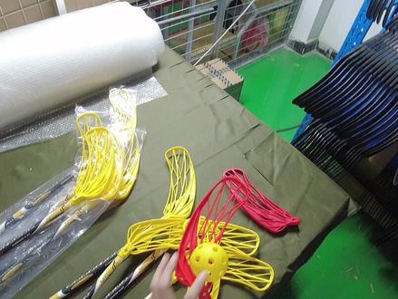 #软式曲棍球 #floorball #旱地冰球 产品设计制造。拍头动物仿生学蝉翼骨骼脉络设计,造型个性新颖。