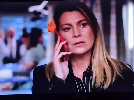 #实习医生格蕾15季 结尾的回忆杀让我瞬间崩了,欧麦利,莱西,mom,dog,德瑞克,斯通…@抖音小助手