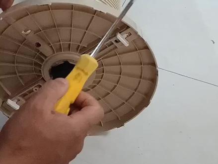 应抖友要求,再次拆掉美的风扇,家里有同款风扇的朋友参考一下#清洗风扇 #家电清洗