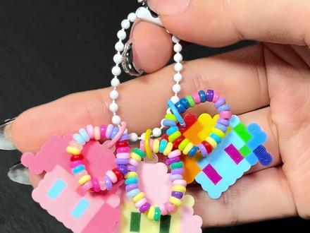 拼豆小技巧➕1✅ 超简单自制扁珠教程,嘿嘿对于拼豆人来说算是零成本小配饰吧#拼豆 #拼豆教程 #手工制作 #拼豆科研 #创意手工