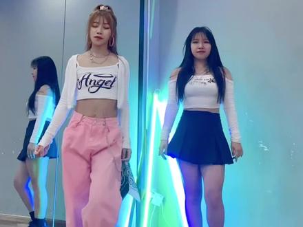 有一支专治四肢不协调的舞蹈,简单又好看,#舞蹈#greep