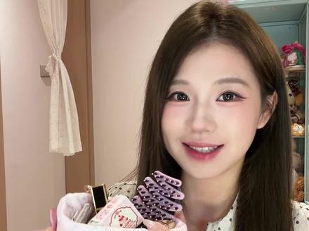 便宜喽嗖又可爱好用!鼻嘎彩妆幼崽(报恩版。#彩妆好物#mini好物#出行好物#小样#巨小巨好用
