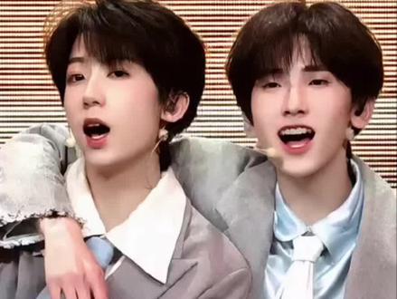 好暧昧的氛围啊 #奇文 #cp #TF家族