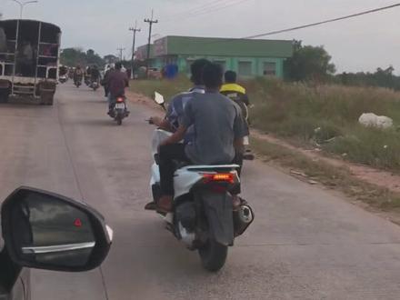 凡事不要慌,先拿手机拍个照,在回去好好睡一觉 明天在出去溜达一圈,后天回去一样正常上班#泰国#柬埔寨#巷陌锦年