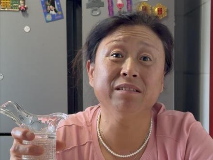 我妈的字典里没有忍气吞声~ #敬自己一杯 #敬自己敬余生 #东北妈妈