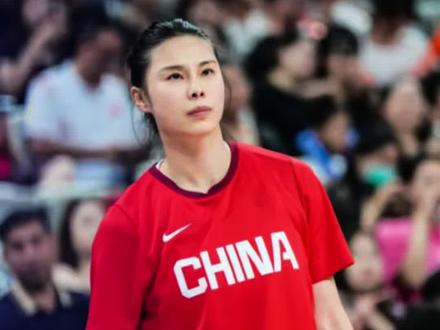 完美收官世预赛!中国女篮83:71巴西女篮! #中国女篮 #巴西女篮 #世预赛 #王思雨 #解说员皓鑫