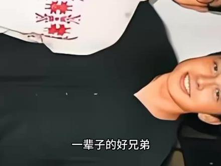 一辈子的好兄弟!
马斯克的中国上海同学,#名人故事 #马斯克 #任宇翔 #友情 #上热搜