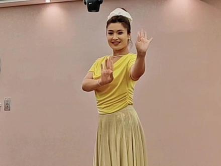 #迪啦啦新疆舞 #昌吉 #跳舞使我快乐 记得点赞收藏哦❤️