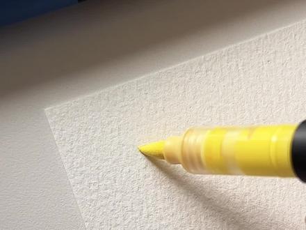 一分钟画圣诞铃铛🔔 画笔🖌️:恩米小黑盒丙烯马克笔
纸:中粗水彩纸
#丙烯马克笔 #跟着抖音学画画 #绘画教程 #零基础学画画 #手绘