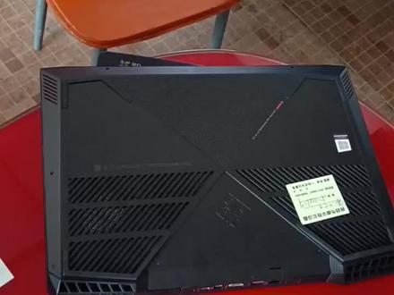 日常维修, 惠普笔记本换电池 ,#diy电脑 #电脑知识 #涨知识