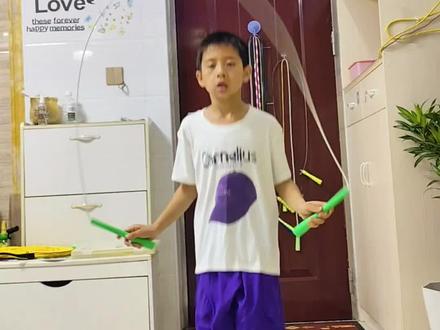 《中华美少年》大课间绳操,孩子第二次跟练课间操,不知道会不会更好一点?大家一起跳起来! #花样跳绳 #小学生跳绳 #跳绳音乐 #跳绳操 #跳绳一级动作