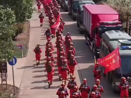 中国救援速度再一次让外网看傻了眼! #柳州地震 #救援 #中国救援