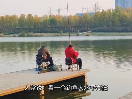 钓鱼提杆的正确方法 #钓友请就位