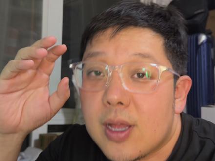 OpenHuman爆火,Agent开始拥有你可管理的记忆 OpenHuman 最近在开源社区热度爆表。它不是简单做一个聊天框,而是把邮件、笔记、代码仓库、项目、日程等数据接进来,用 Memory Tree 整理成 Obsidian 兼容的 Markdown vault。这个方向很关键:未来 AI Agent 的核心竞争,可能不只是模型能力,而是谁能真正拥有长期记忆、理解你的上下文。
#ai #obsidian #openhuman #openclaw #hermesagent