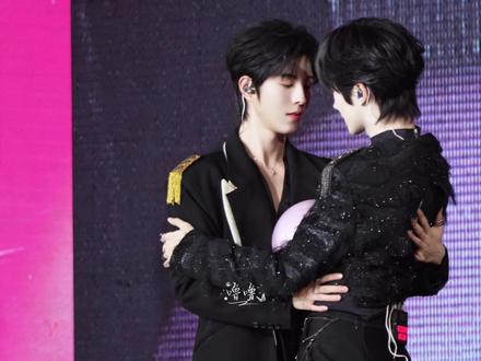 1228🎈游戏环节 谁点的菜🤓
#向佐