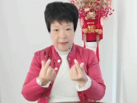 千万别眨眼,3秒教你筷子穿手的魔术#粉丝一千万 #魔术 ##魔术特效 #剪辑 @抖加🔥上热门🔥dou+🔥热点宝