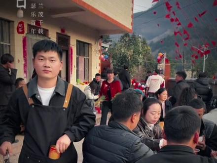 对视三秒自动触发酒杯 #云南麻醉师 #搞笑