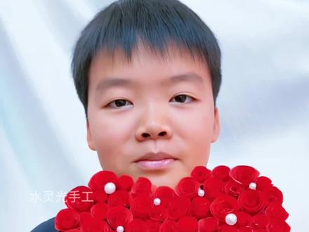 女神节到了,做个独一无二的立体玫瑰花贺卡送女神吧!#女神节礼物 #女神节手工#亲子手工#妇女节手工#手工贺卡