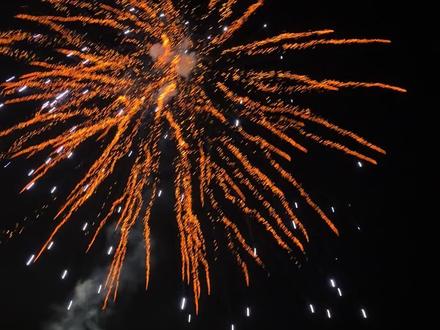 天空閃過燦爛花火 和你不再為愛奔波#陈奕迅#十面埋伏