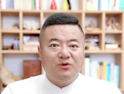 嫁女儿到底该不该要彩礼?这条视频和孩子一起看看!#家庭教育 #家教一哥 @抖音小助手