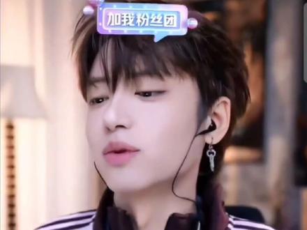 四川第一猛猛接了!不给他人画面,对标的只有去年的自己#皮皮皮皮朱 #三斤 #皮皮皮皮朱的直播录屏 #皮皮朱与夜神月