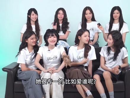 女校风云 每次都有小动作 你俩真的是活宝来的#opalmint #搞笑 #女校风云 #爆笑
