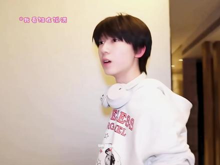 #奇文 左奇函:对象又不是必需品 没必要天天黏在一起吧 老婆不理我了 我不活啦~