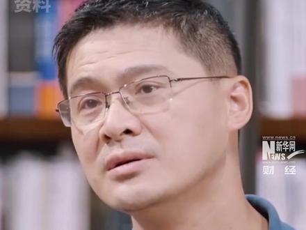 罗翔:很多东西不是靠努力得来的“命运给你的只是暂时的”,网友:“万般皆是命,半点不由人”。#罗翔 #命运 #成长