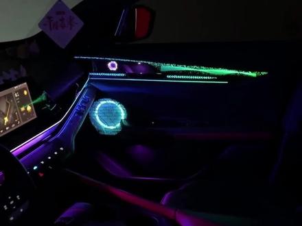 univ原车不带氛围灯,应该怎么改?看看安排这套34灯龙鳞飘带饰板款氛围灯上车氛围感到底如何!#univ #univ改装 #univ氛围灯