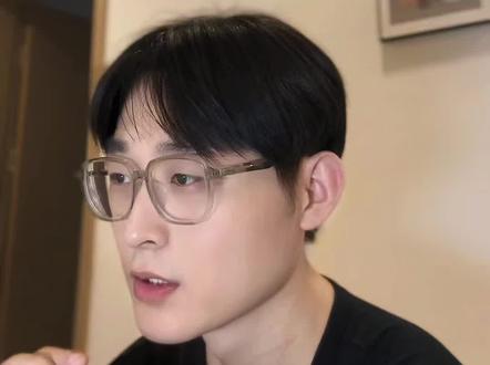 不要找痛苦源沟通。重掌权力意志,打破向外依附的悬浮态,完成精神秩序的重建。#尼采 #哲学 #内耗 #边界感 #知识干货