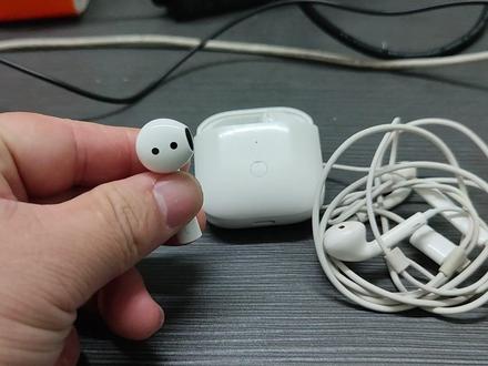 小米红米耳机改造,拆苹果耳机喇叭装进红米耳机,音质会提升吗? #苹果耳机 #蓝牙耳机 #无线蓝牙耳机