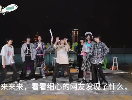 me的天,原来铭罕早已官宣,小男孩早恋中
小吉米,你怎么又留下这种证据#铭罕 #陈思铭想