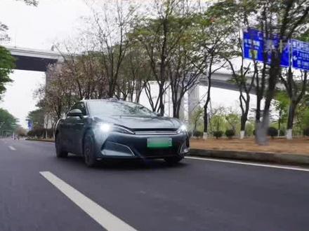 汉L DM又来重磅OTA,续航狂飙油耗骤降,这波惊喜一步到位 #比亚迪汉L第四次OTA升级#新版本天神之眼正式开启推送#比亚迪汉L