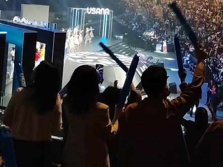 澳门银河综艺馆 前奏一响拾起多少人的回忆 总有一片星空为你发光 永远的经典无法超越