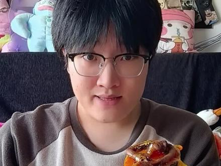 我宣布大份正式进入瑜伽裤时代#深夜偷吃 #美食测评 #奶皮子糖葫芦 #万物皆可冰糖葫芦 #老吃家 @FOTILE方太 #方太隐形油烟机三隐挑战