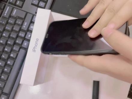 #手机 📱12。取卡针不要着急取卡。用这个小妙招取卡。不要误伤手哦!