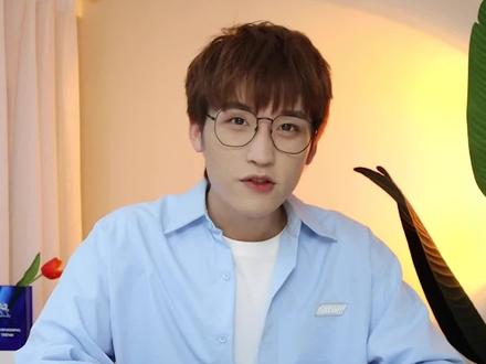 阿布霸霸送的礼物每次都能把我“送走”