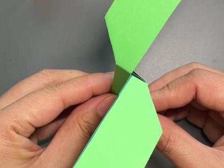 #手工折纸 #亲子手工 #上热门 @抖音小助手 小时候玩过竹蜻蜓吗?还记得怎么做吗?