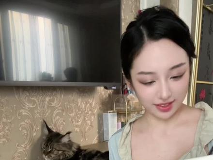 这个教程的代价有点大……#缅因猫 #萌宠出道计划 #又是母慈子孝的一天 #抖音第一届拽猫pk大赛 #新手养猫