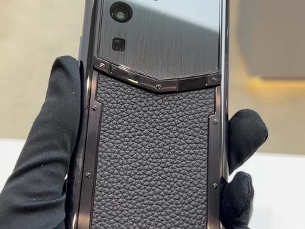 真正可以实现聊天绝对保密安全的手机,威图新款web3.0#威图手机 #vertu #数码科技 #奢侈品