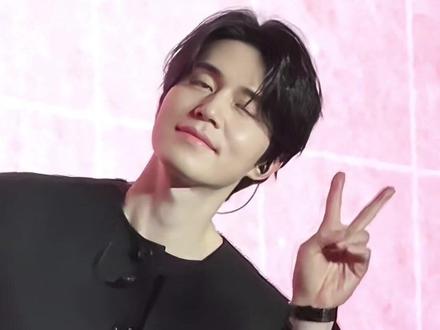 李栋旭再现《我的女孩》薛功灿名场面😍#李栋旭 #李栋旭见面会